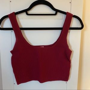 LF Seek maroon top